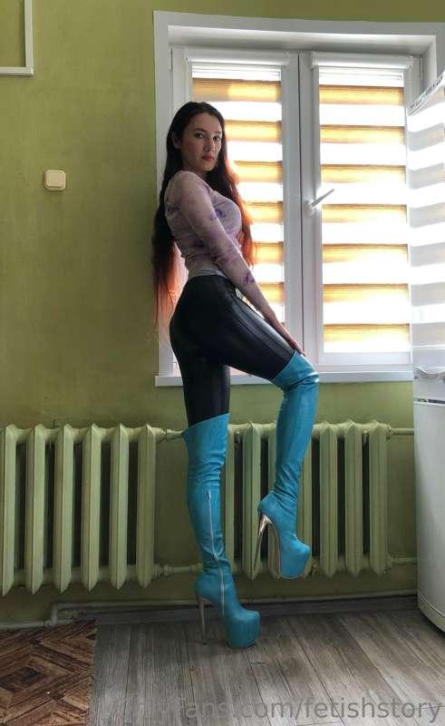 New home pictures and videos 😍 Available in my next post or ..