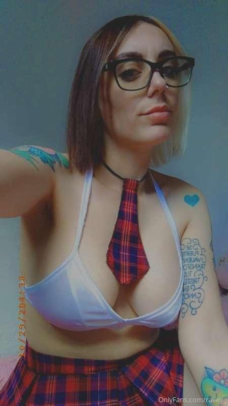 Do not forget that I have a 40% OFFt on my vip page!! 🤤 The ..