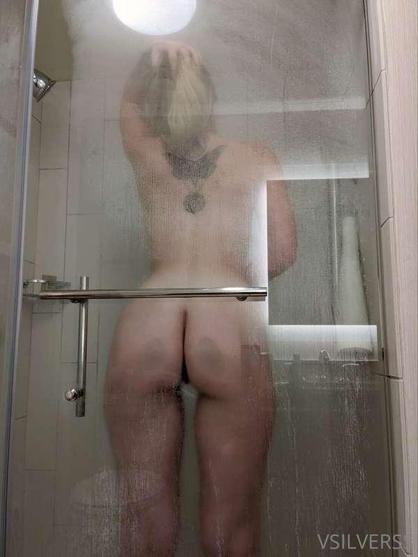 Come in daddy, the waters just right