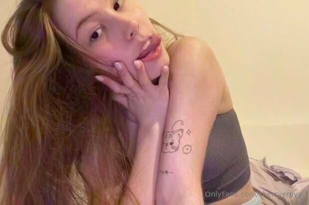 cherryemyy image #2