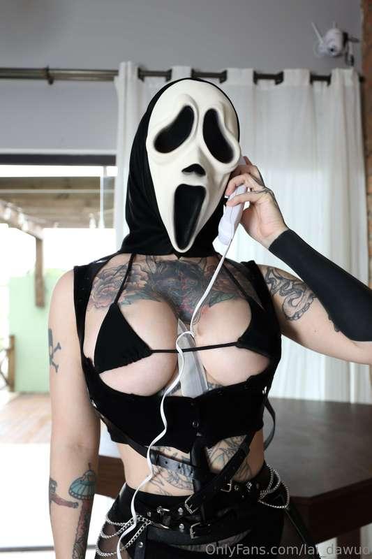 Scream 😱🔪 (Halloween)