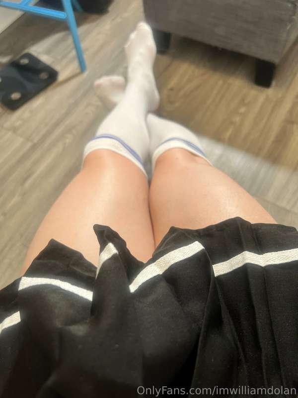 I have a new cute little outfit to show you guys:3 check you..
