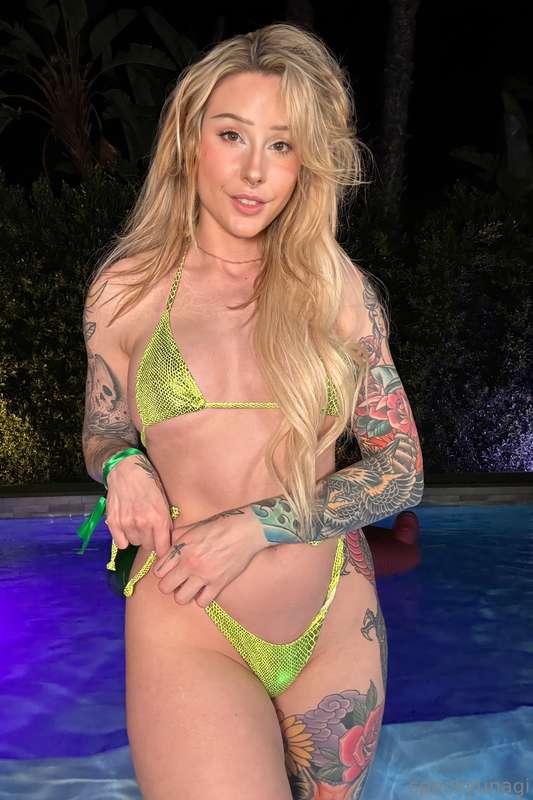 spookyunagivip image #2