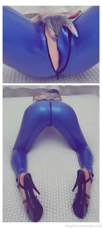 Video of me running my hands all over my latex, unzipping my..