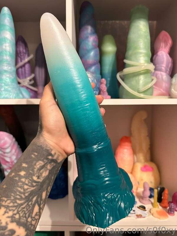 WHICH TOY WOULD YOU WANT TO SEE ME USE NEXT??🤭🍆 I need help ..