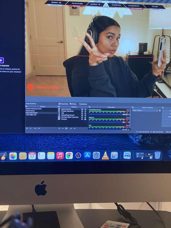 Twitch streaming 💜