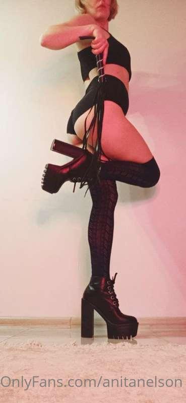 I'll tie you to the bed and do the dirtiest things🤤😈