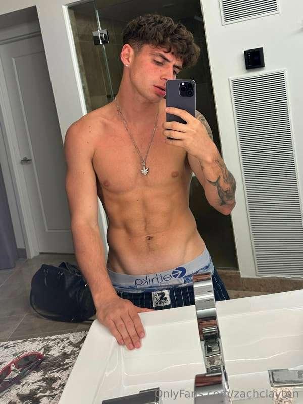 zachclayton image #2