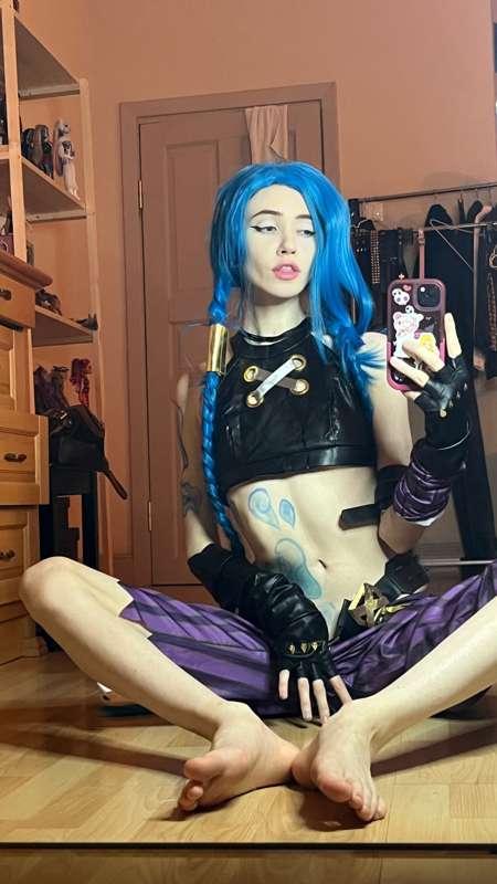 jinx cosplay set photo from league of legends🤍🪽 sorry I haven't posted it a long time
#fyp #cosplay #small #cute #play #jinx #teen #egirl #goth #petite #skinny #cute #young #smalltits 