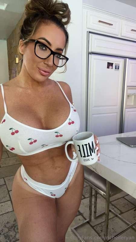 Happy Titty Tuesday 🍒