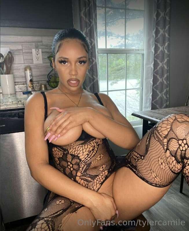 Am I mouth watering? 💋