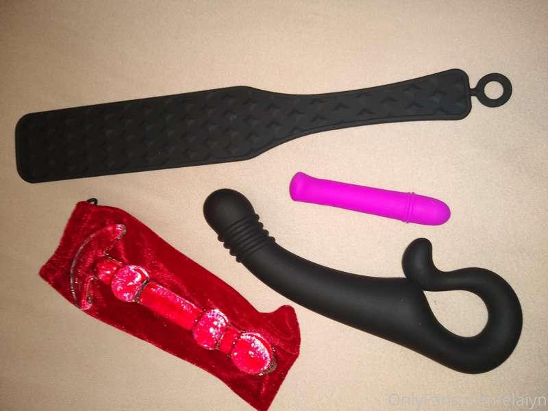 I am SO excited for these. Expect content with the black dil..
