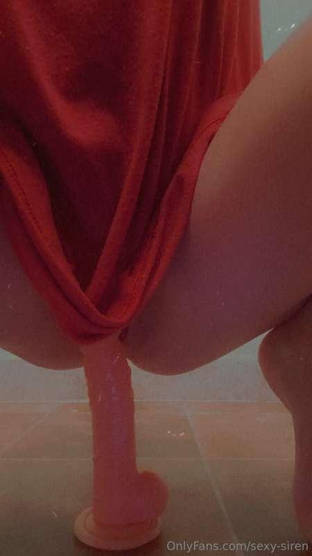 Who wants to watch me fuck it? 😋
