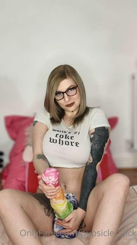 I'm live now. Come and say hi!
 Https://www.twitch.com/pupga..