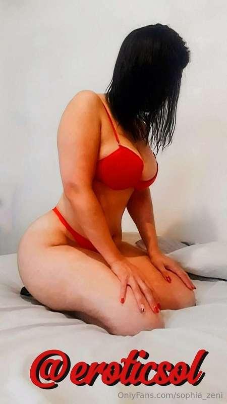 Hi babe!! She is my friend🔥 @eroticsol🔥, the girl of your fa..