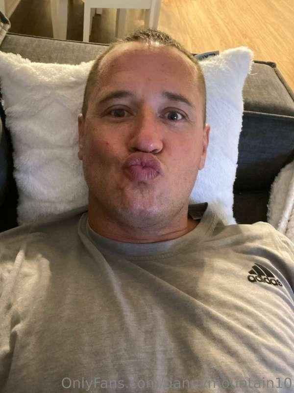 Kiss me 💋