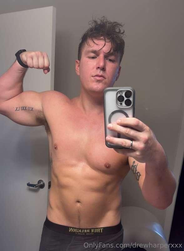 I feel super sexy today !!!