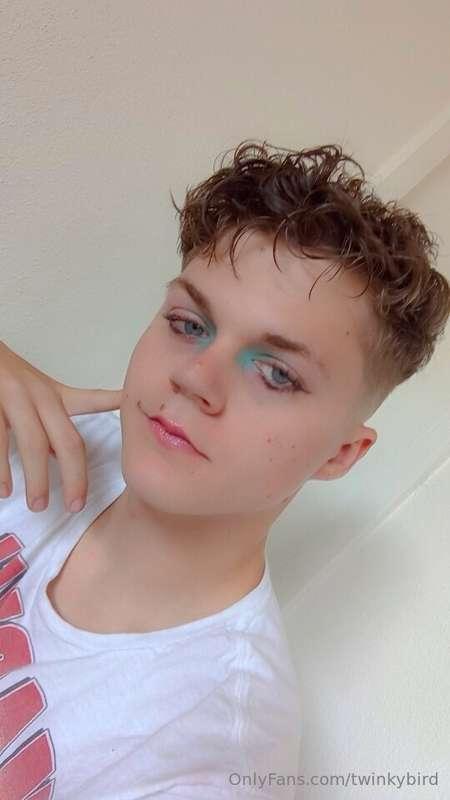 Some new content coming soon 😋😋😘