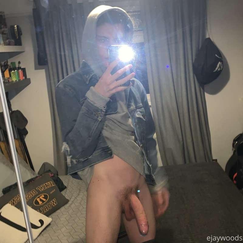 🍆🍆