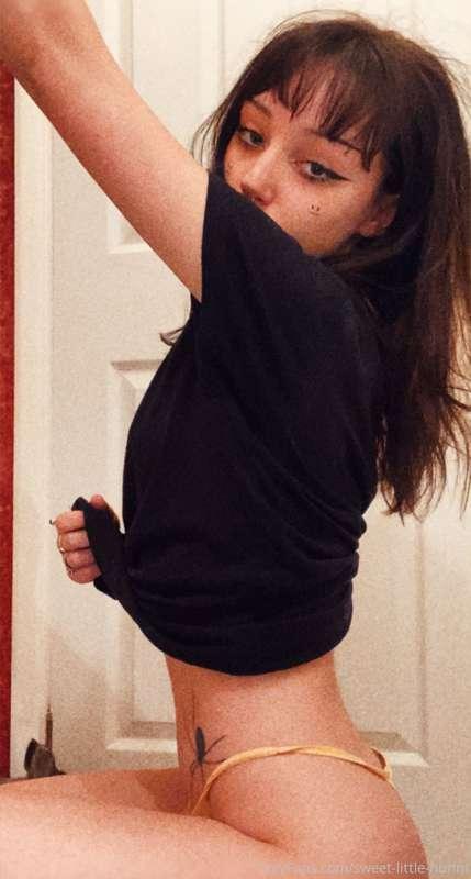 Looking for a sugar daddy to buy me food when I want it in e..