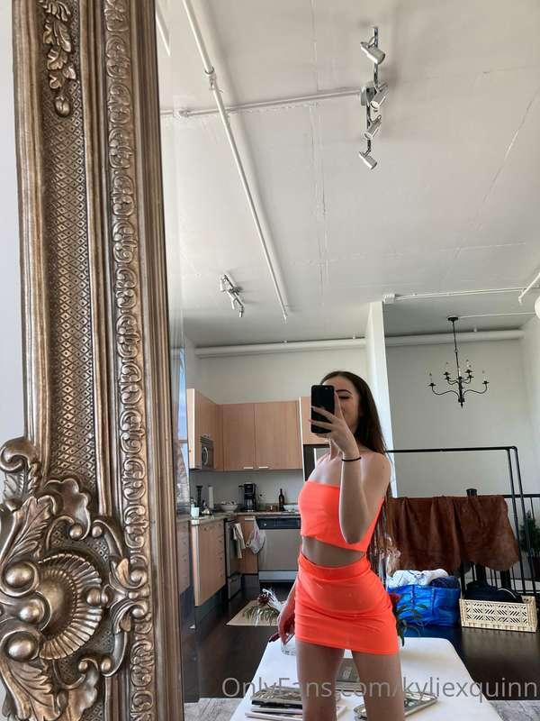 How bad you want to grab this ass and lick this pussy 🤤😈