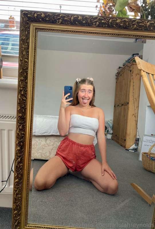tallulahreynolds image #0
