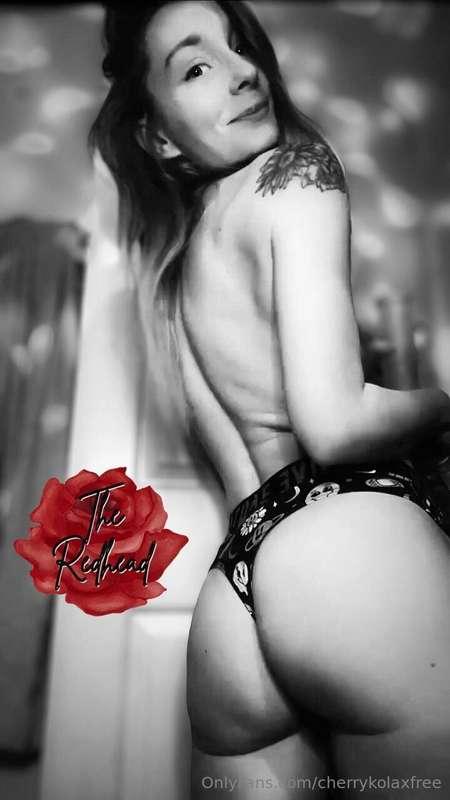 𝐓𝐡𝐢𝐬 𝐧𝐚𝐭𝐮𝐫𝐚𝐥𝐥𝐲 𝐡𝐚𝐢𝐫𝐲 𝐫𝐞𝐝𝐡𝐞𝐚𝐝 𝐬𝐭𝐨𝐧𝐞𝐫 𝐛𝐚𝐛𝐞 𝐢𝐬 𝐰𝐚𝐢𝐭𝐢𝐧𝐠 𝐟𝐨𝐫 𝐲𝐨𝐮,..