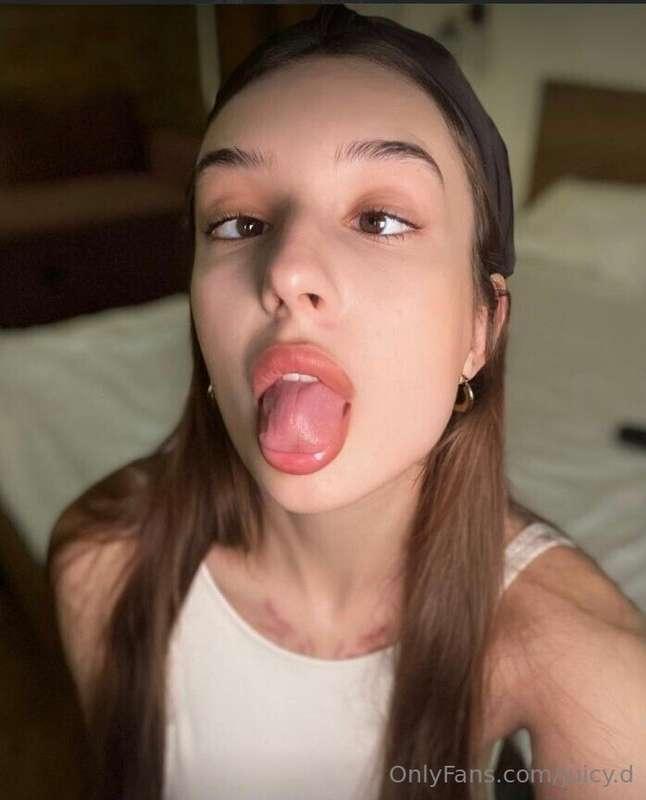 🌺𝗙𝗥𝗘𝗘 𝗢𝗡𝗟𝗬 𝗡𝗢𝗪🌺18 YEARS OLD🌺@pppoisonnnivy @pppoisonnnivy @p..