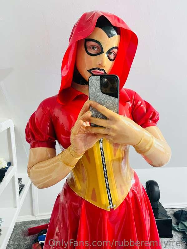 rubberemilyfree image #0