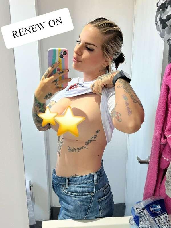 ❤️‍🔥 ***RENEW ON*** ❤️‍🔥 is getting this pic for ***FREE*** ..
