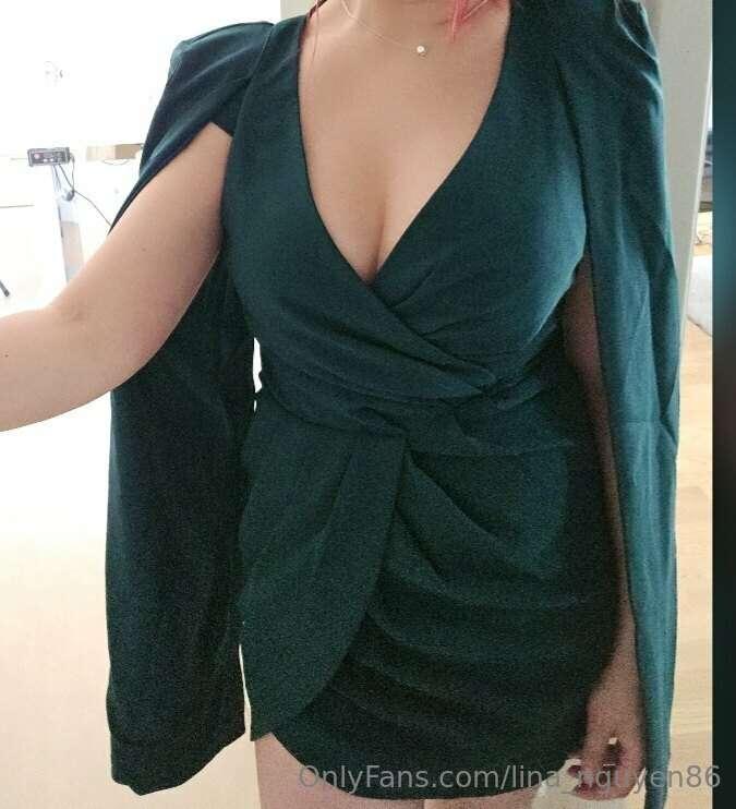 Loving My New Dress a lot! Until I sit & my boobs wanna fall..