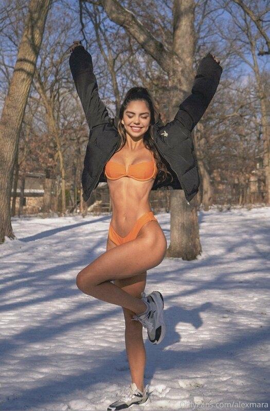 Ending the last day of 2020 with something icy❄️. Tommorow i..