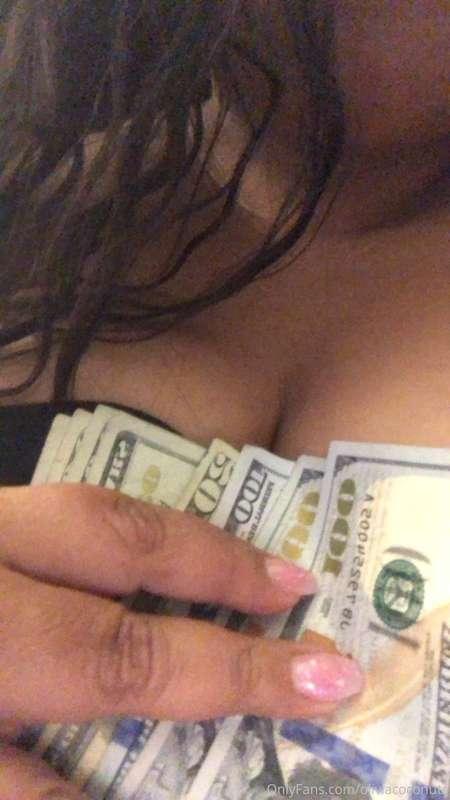 Happy Birthday to me! Doing pretty good on the slot machines..