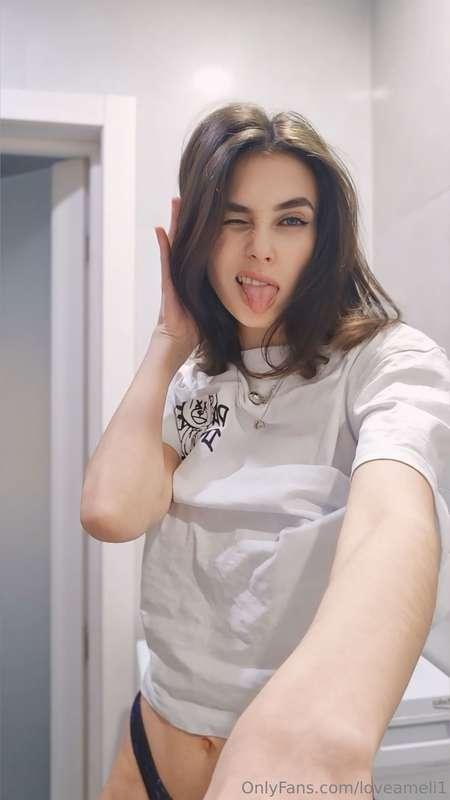 😜😜