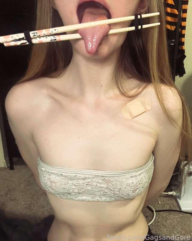 gagsandgore image #2
