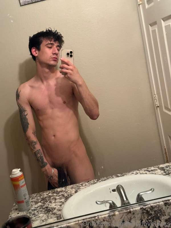 tonylovelocks image #1