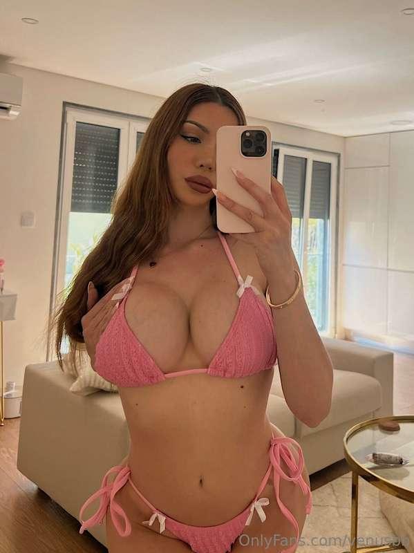I know that pink excites you 🍒🤭