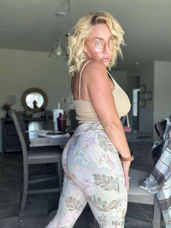 been workin on my fitness, will you be my witness?😝