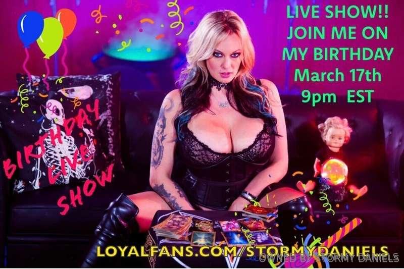 Thank you for the Birthday love ! 🖤

Live show tonight will ..