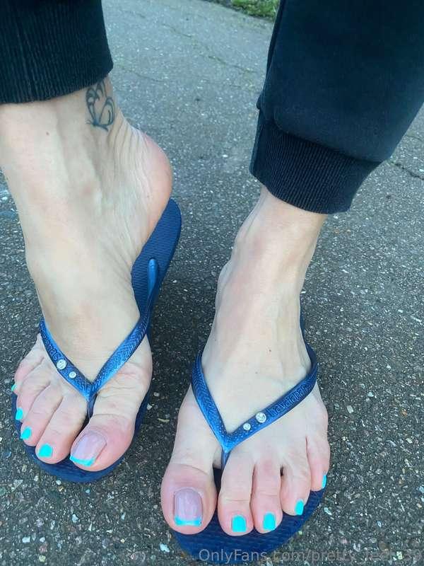 pretty_feet_39 image #0