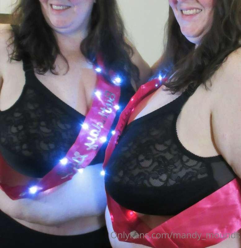 What would you do if you had two of me? Pictures of my birth..