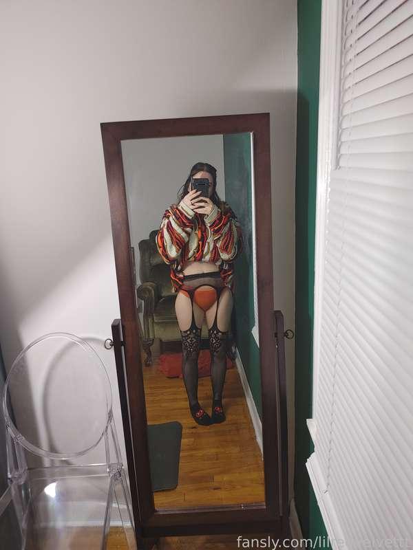 lilredvelvettt image #0