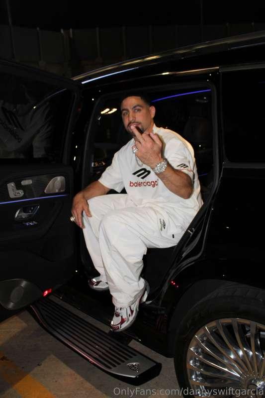 Fuck love shit gets you hurt 💔