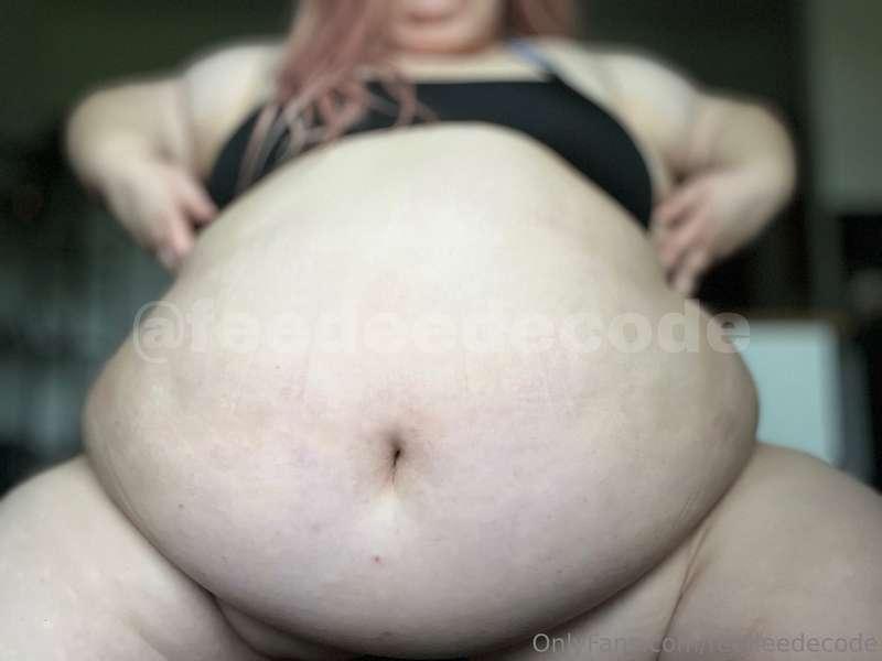 I need someone to buy me a BIG lunch today because I’m starv..