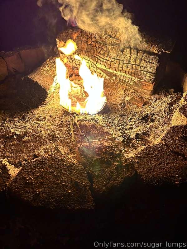 Guys I was trying to enjoy this campfire and these dang bugs..
