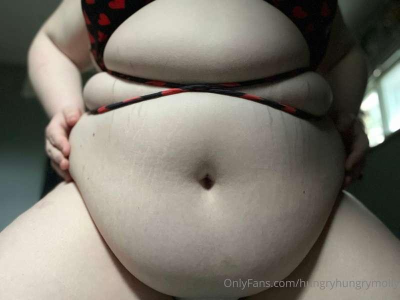 hungryhungrymolly image #4