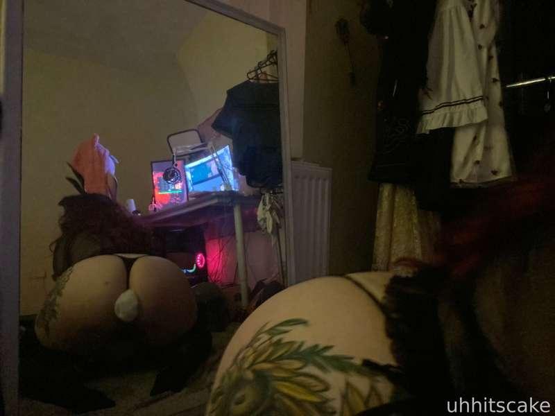 uhhitscake image #28
