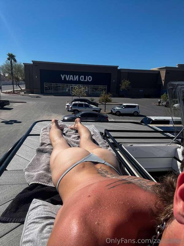 be honest… am i a good view? 😏