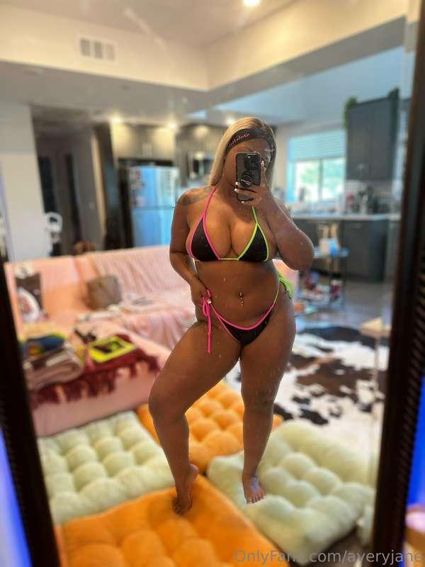 I wanna wear all kinds of naughty outfits for you 🥵 Don't yo..