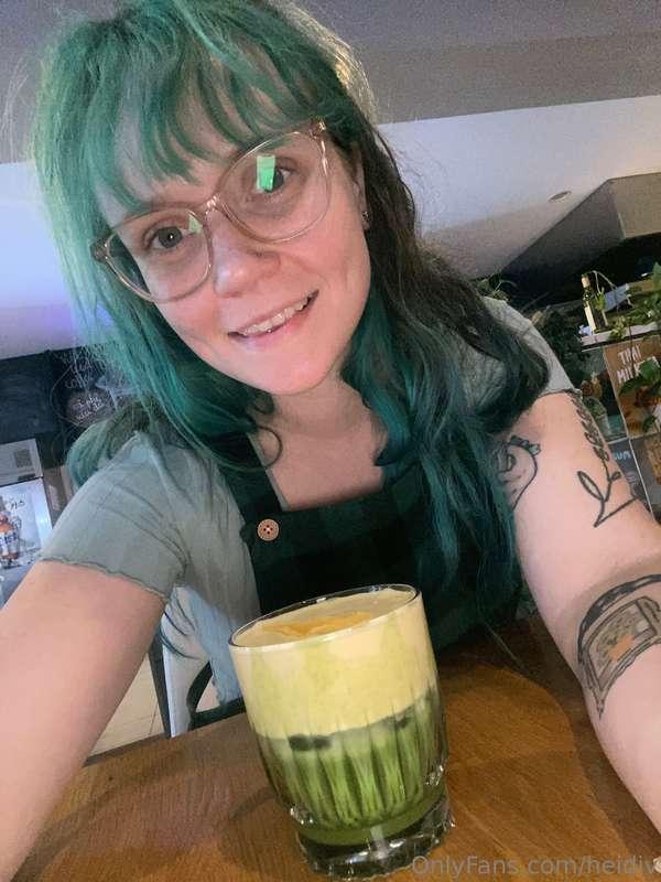 send me matcha pls 💚🍵#sfw 